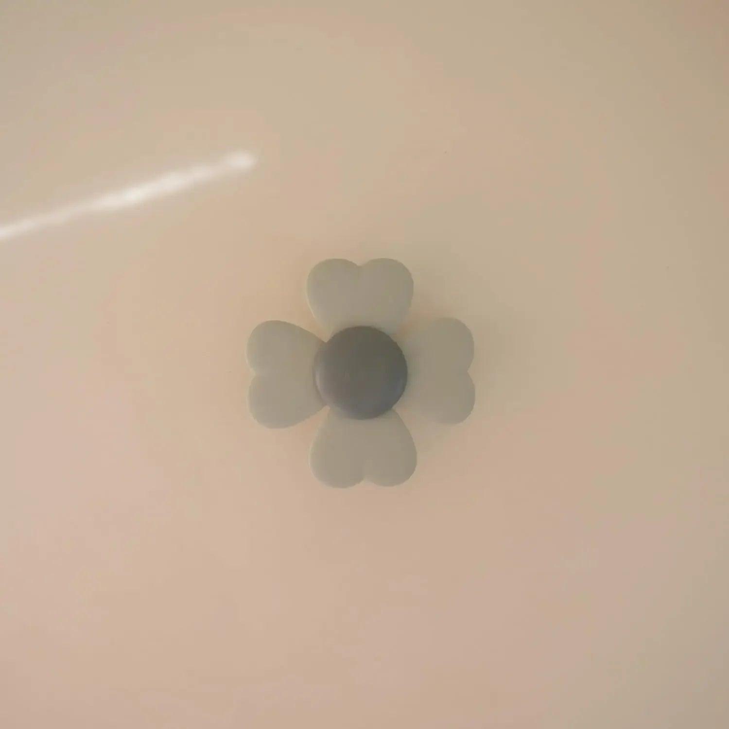 Mushie Suction Spinner Toy (2 Designs) - Pupsik Singapore