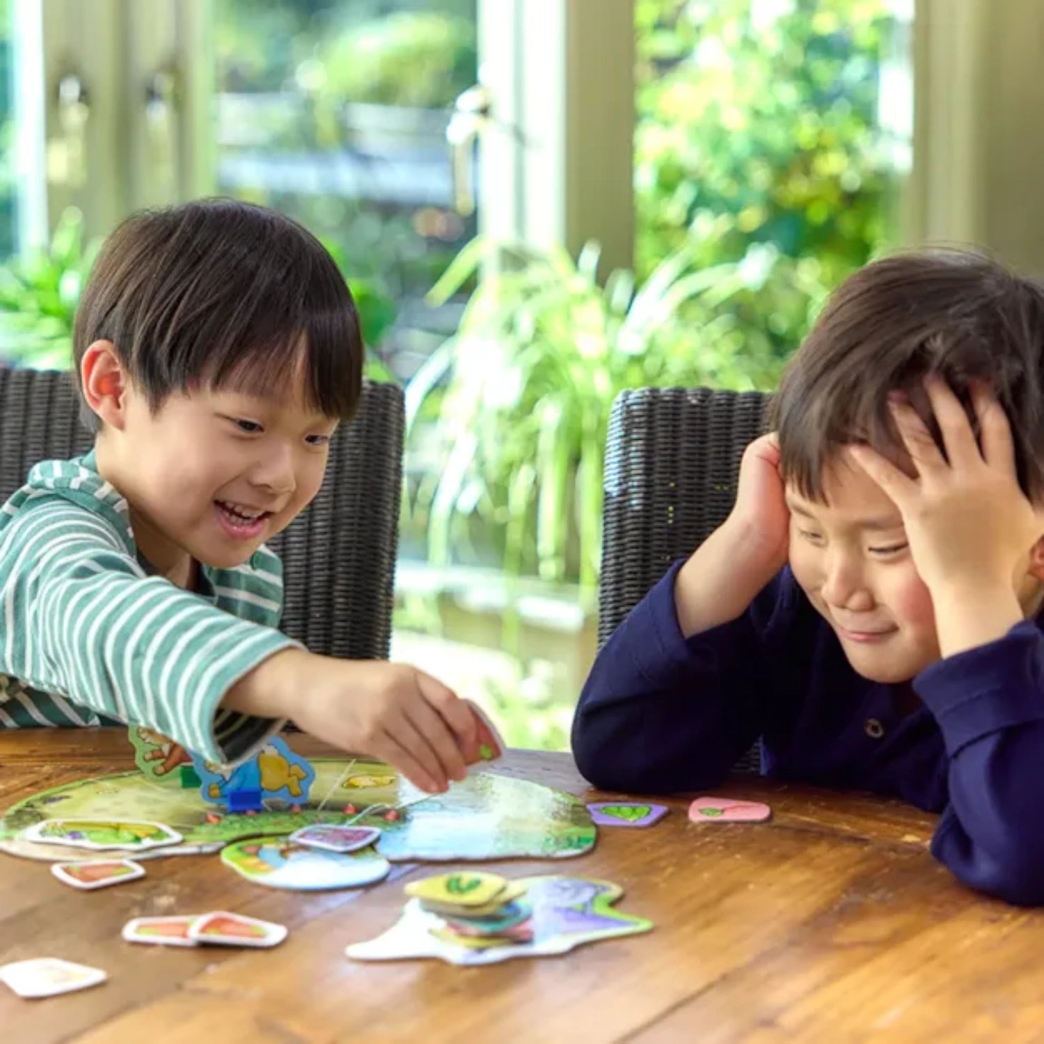 Orchard Toys Peter Rabbit Rabbit Race Game | 3Y+ - Pupsik Singapore