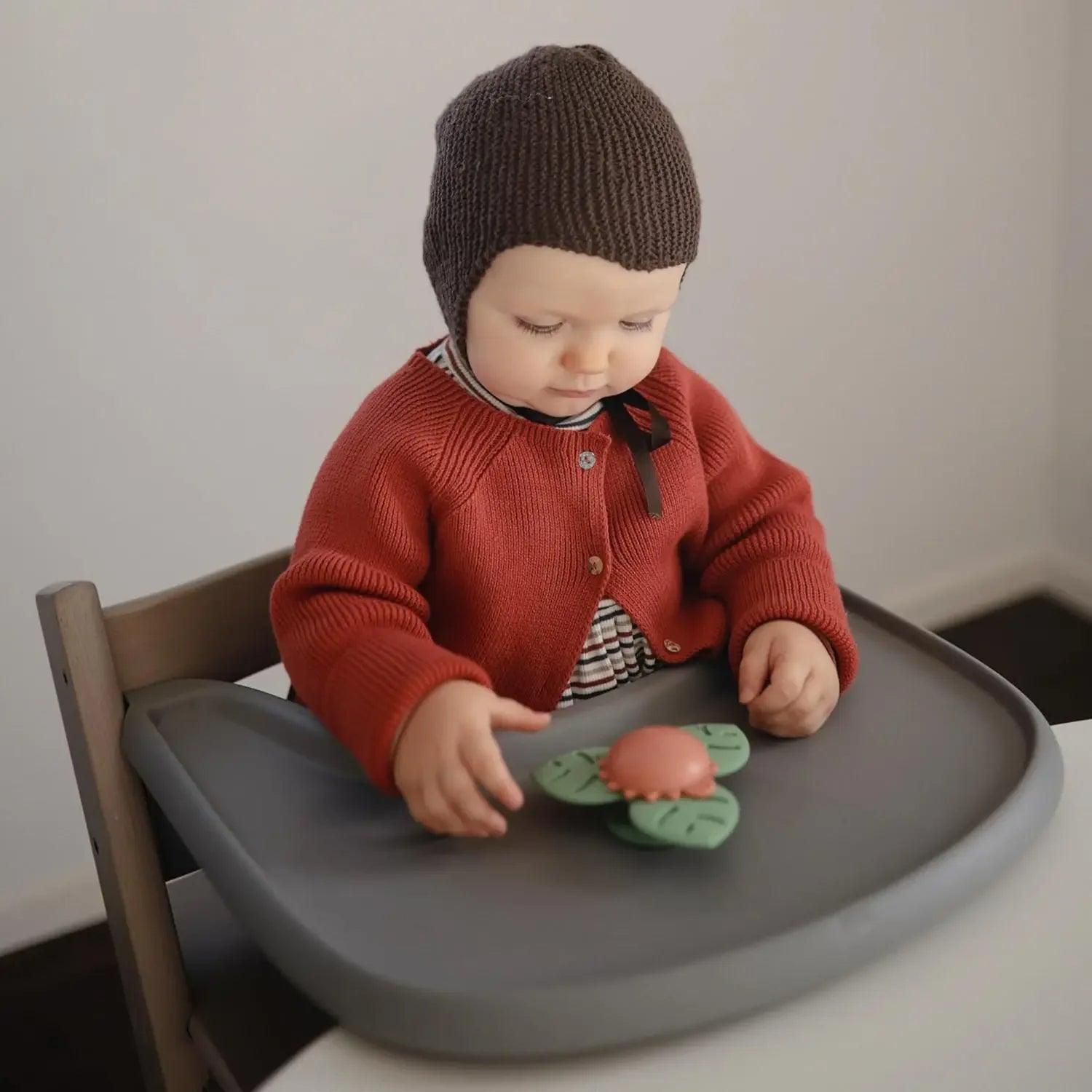 Mushie Suction Spinner Toy (2 Designs) - Pupsik Singapore