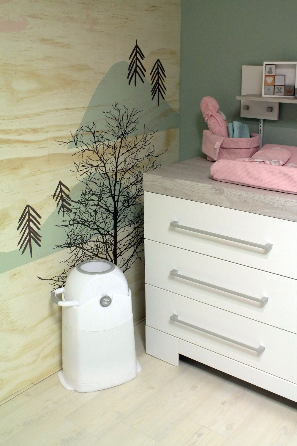Diaper Champ Classic Odorless Diaper Bin - Medium (60 NB Diapers)