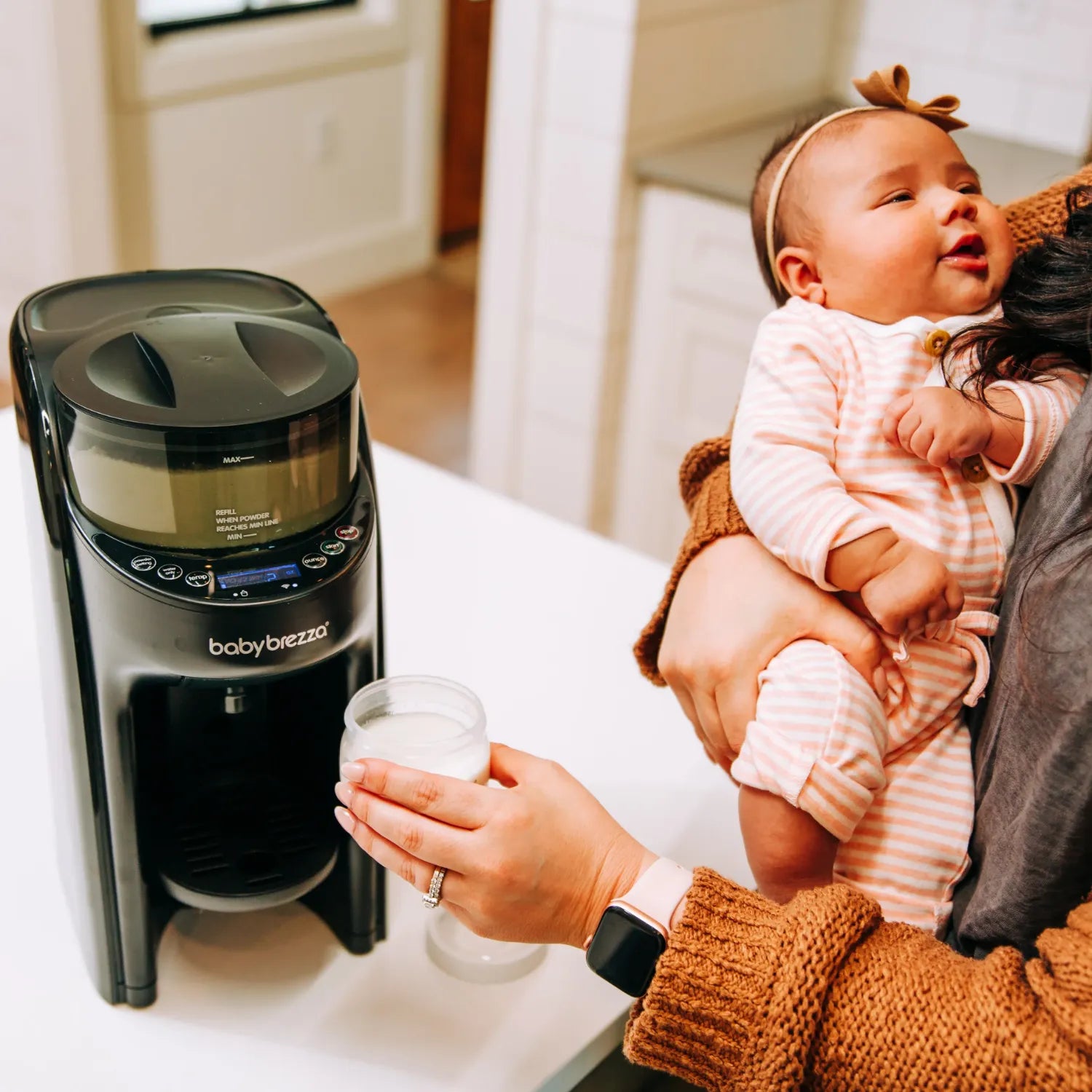 Baby Breeza Formula Pro Advanced (2 Colors) | Baby Formula Dispenser - Pupsik Singapore