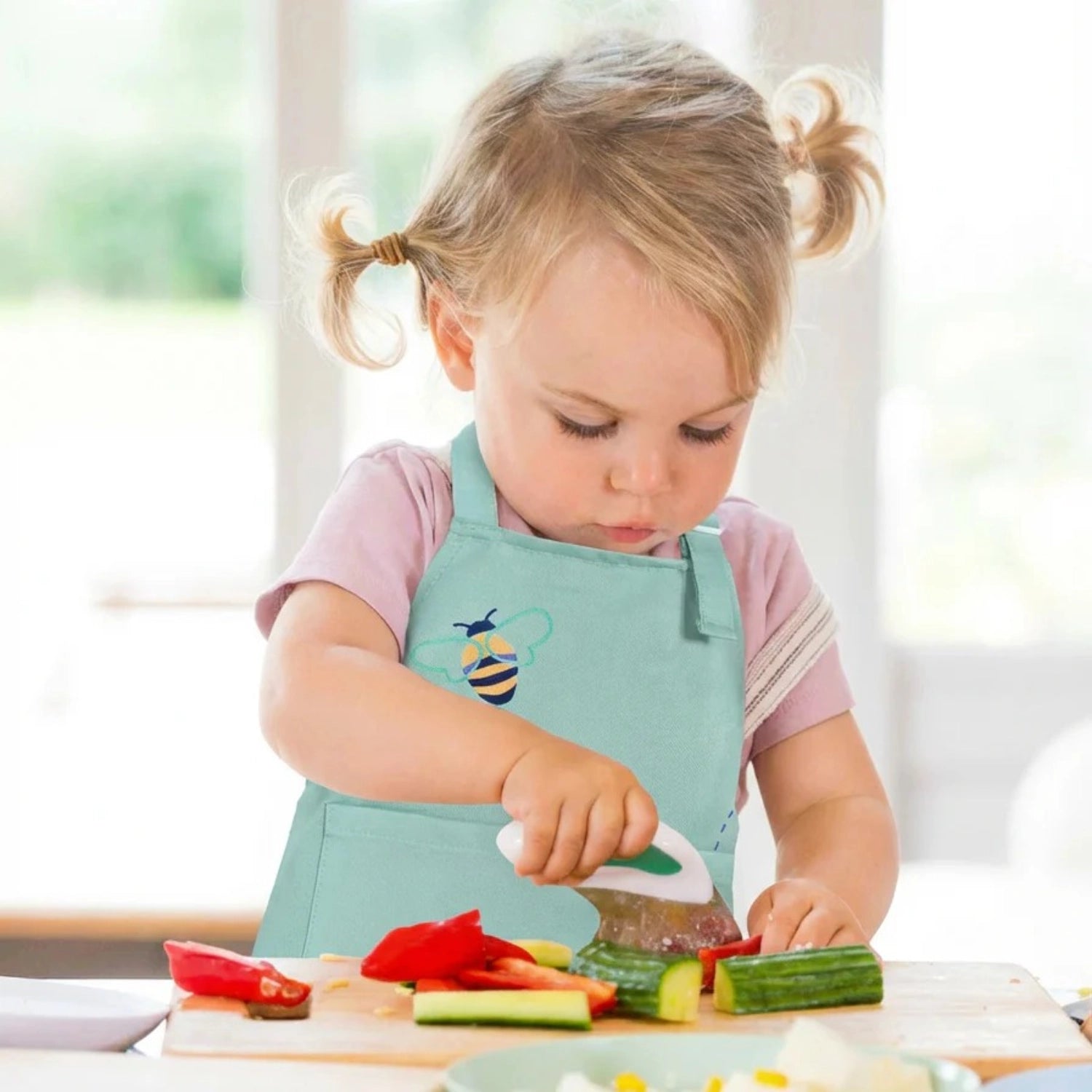 Doddl Mini Chef Kit, 2-5Y | Toddler Knife, Mini Chef Apron and Hat - Pupsik Singapore