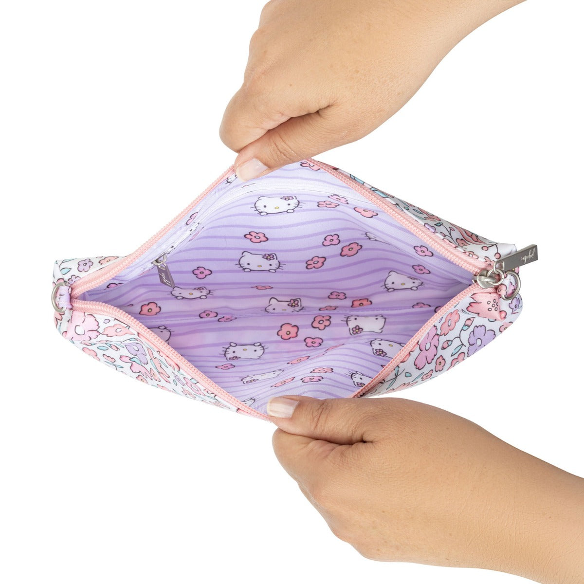 Jujube Be Quick Hello Kitty Wristlet - Hello Floral