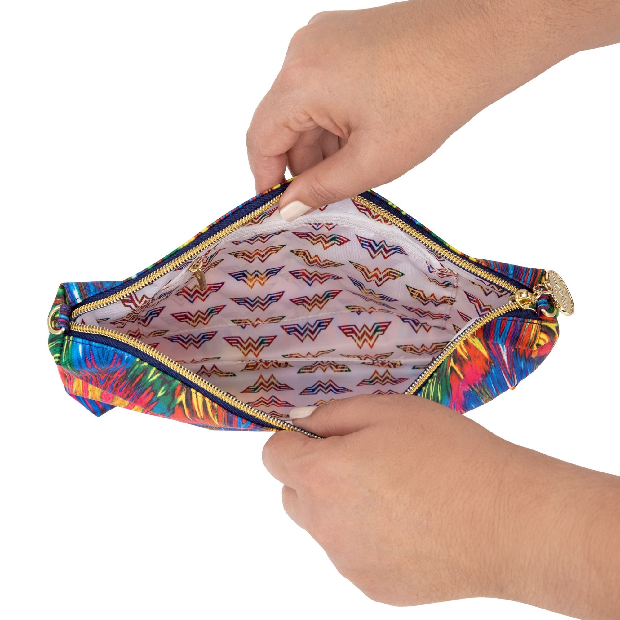 Jujube Be Quick DC Comics Wristlet - Wonder Woman 1984
