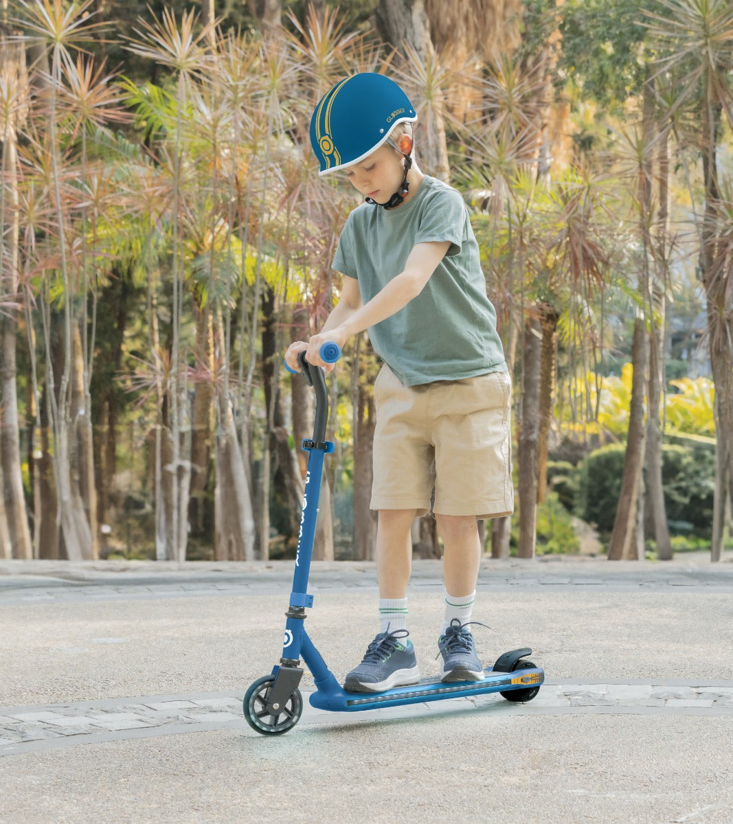 Globber Ultimum Helmet S/M, 51-55cm (4 Colors)