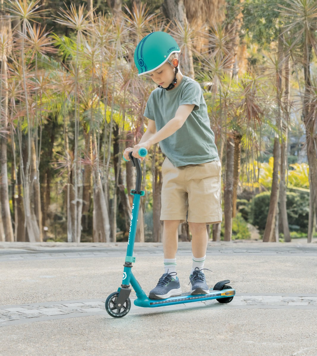 Globber Ultimum Helmet S/M, 51-55cm (4 Colors)