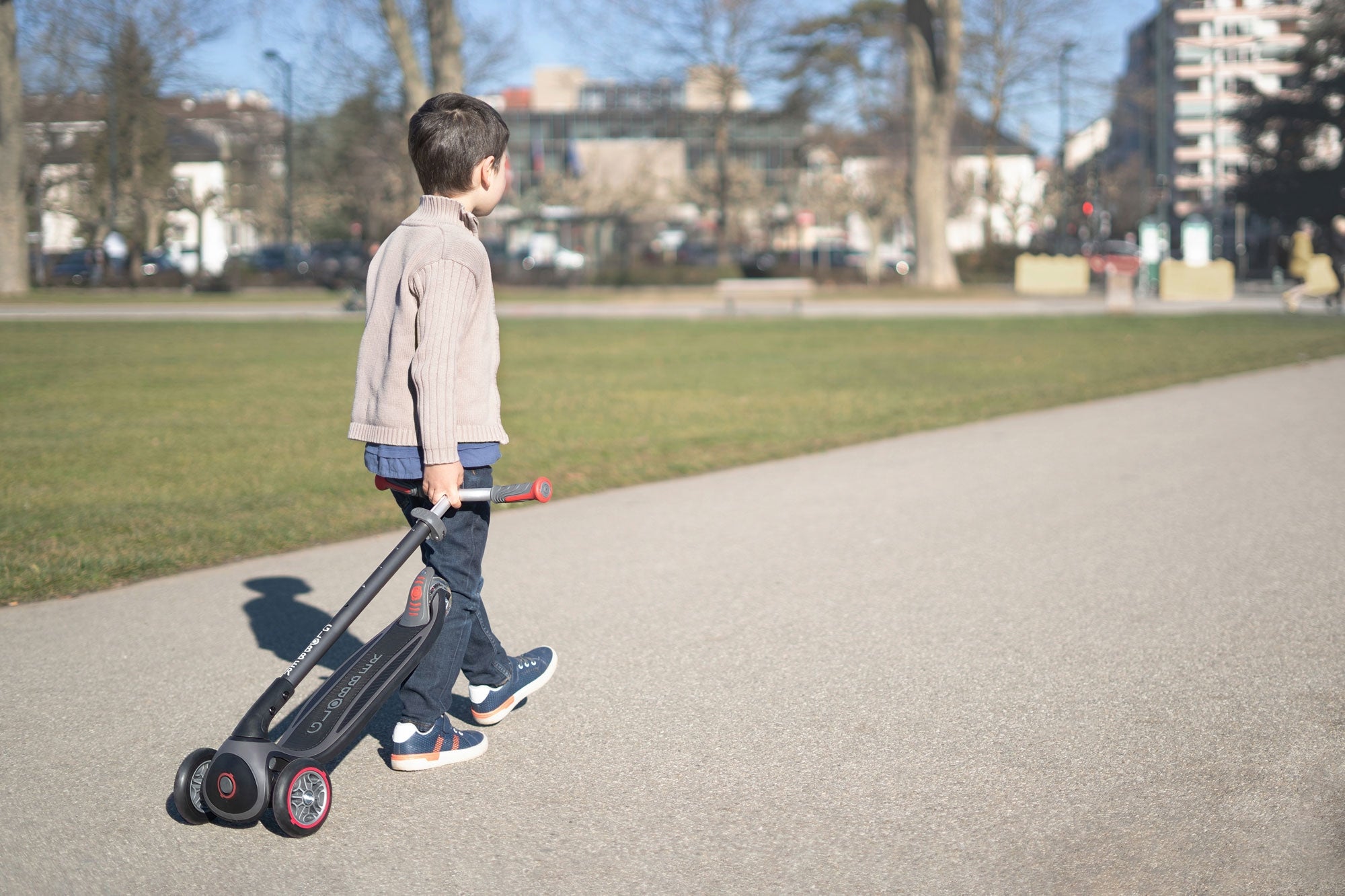 Globber Master Lights Foldable Scooter V2 (LED Wheels) (7 Colors)