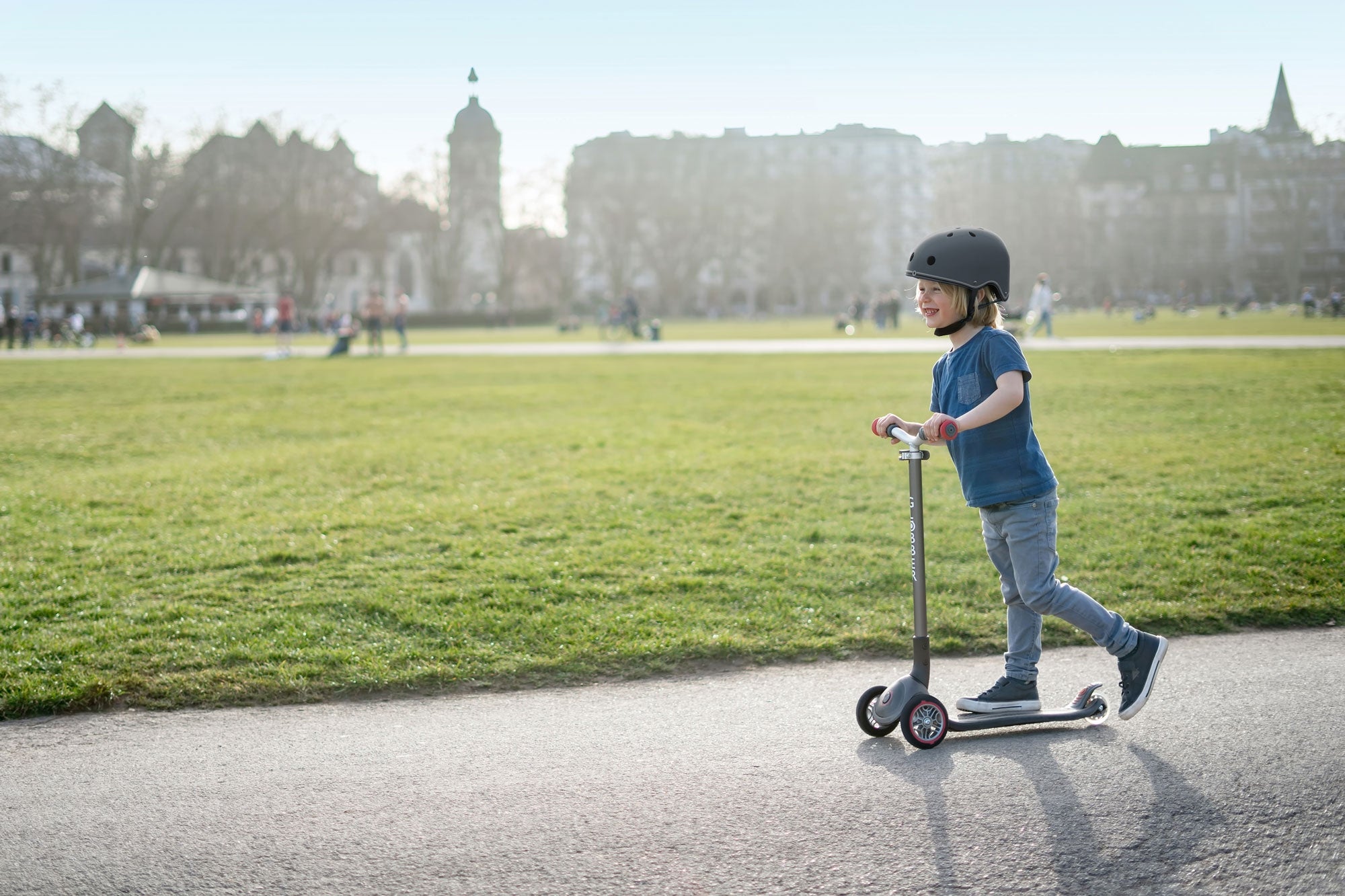 Globber Master Lights Foldable Scooter V2 (LED Wheels) (7 Colors)