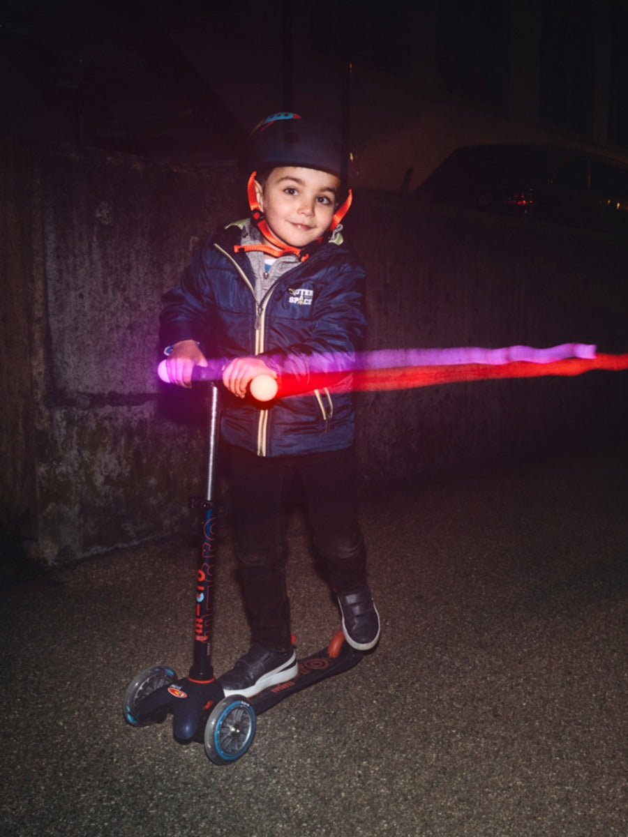 Micro Mini Deluxe Magic Scooter (LED on Wheels + Handles) (4 Colors) - Pupsik Singapore