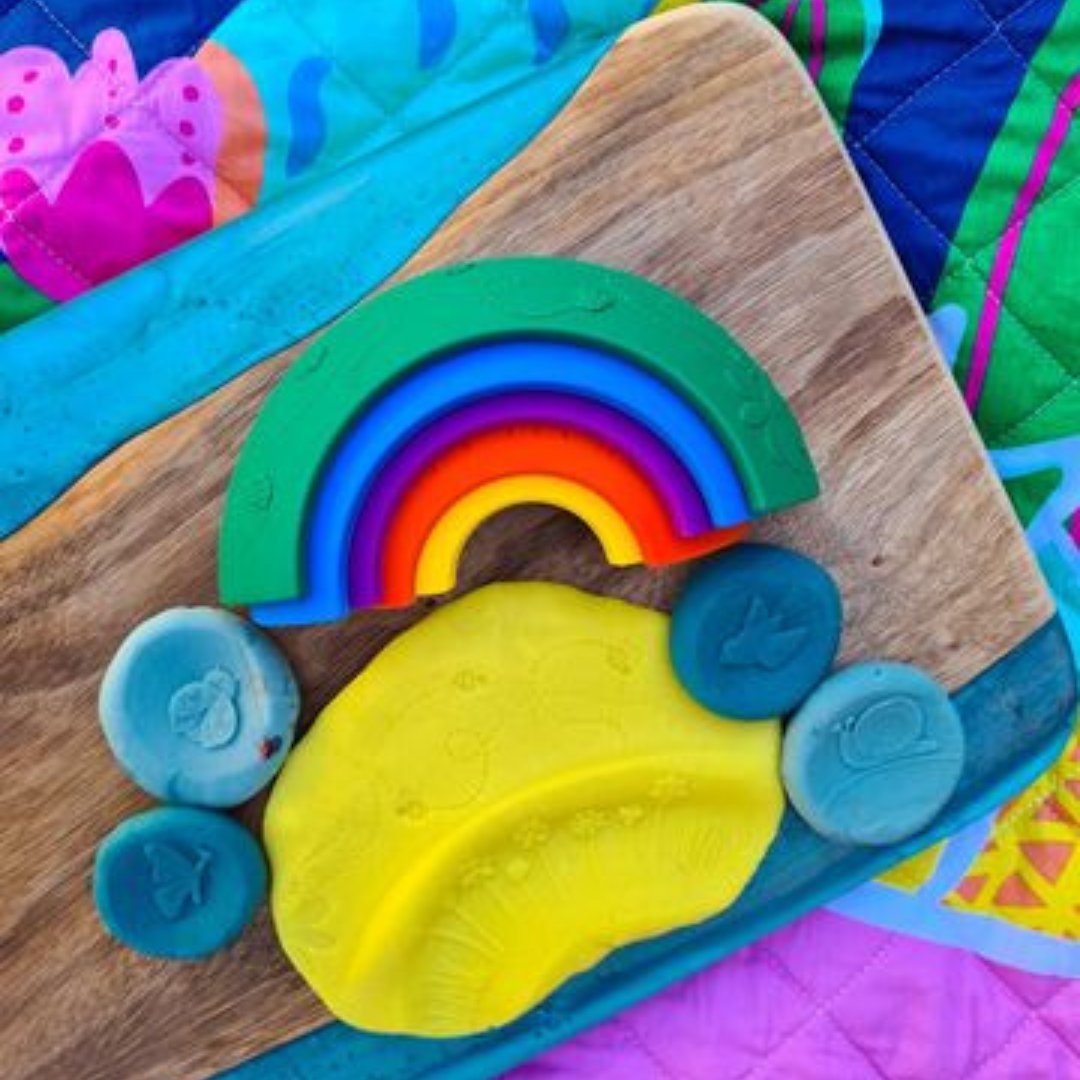 Jellystone Designs Over The Rainbow Arches (3 Colors)