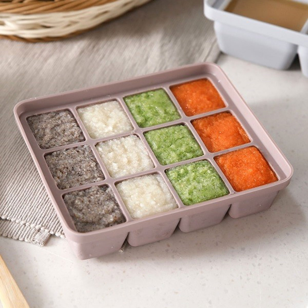 Moyuum Silicone Baby Food Freezer Tray, 12 cubes (2 color)
