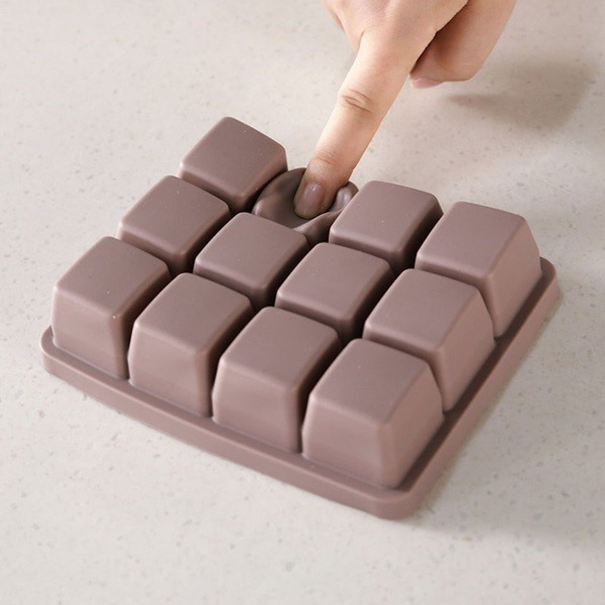 Moyuum Silicone Baby Food Freezer Tray, 12 cubes (2 color)