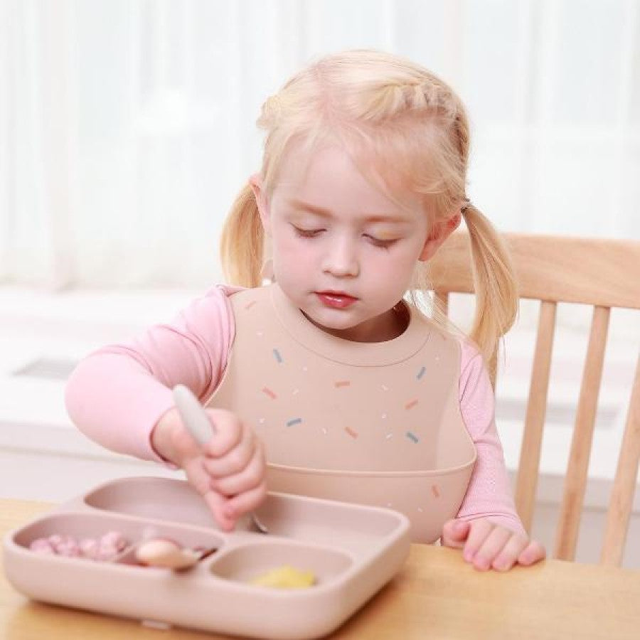 Moyuum Premium One Touch Buckle Silicone Baby Bib (4 Colors)