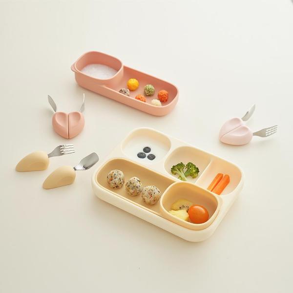 Moyuum Baby Self-Feeding Heart Spoon and Fork Set (2 Colors)