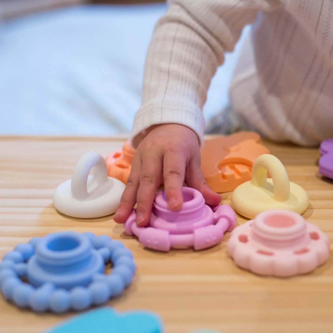 Jellystone Designs Rainbow Stacker (4 Colors)