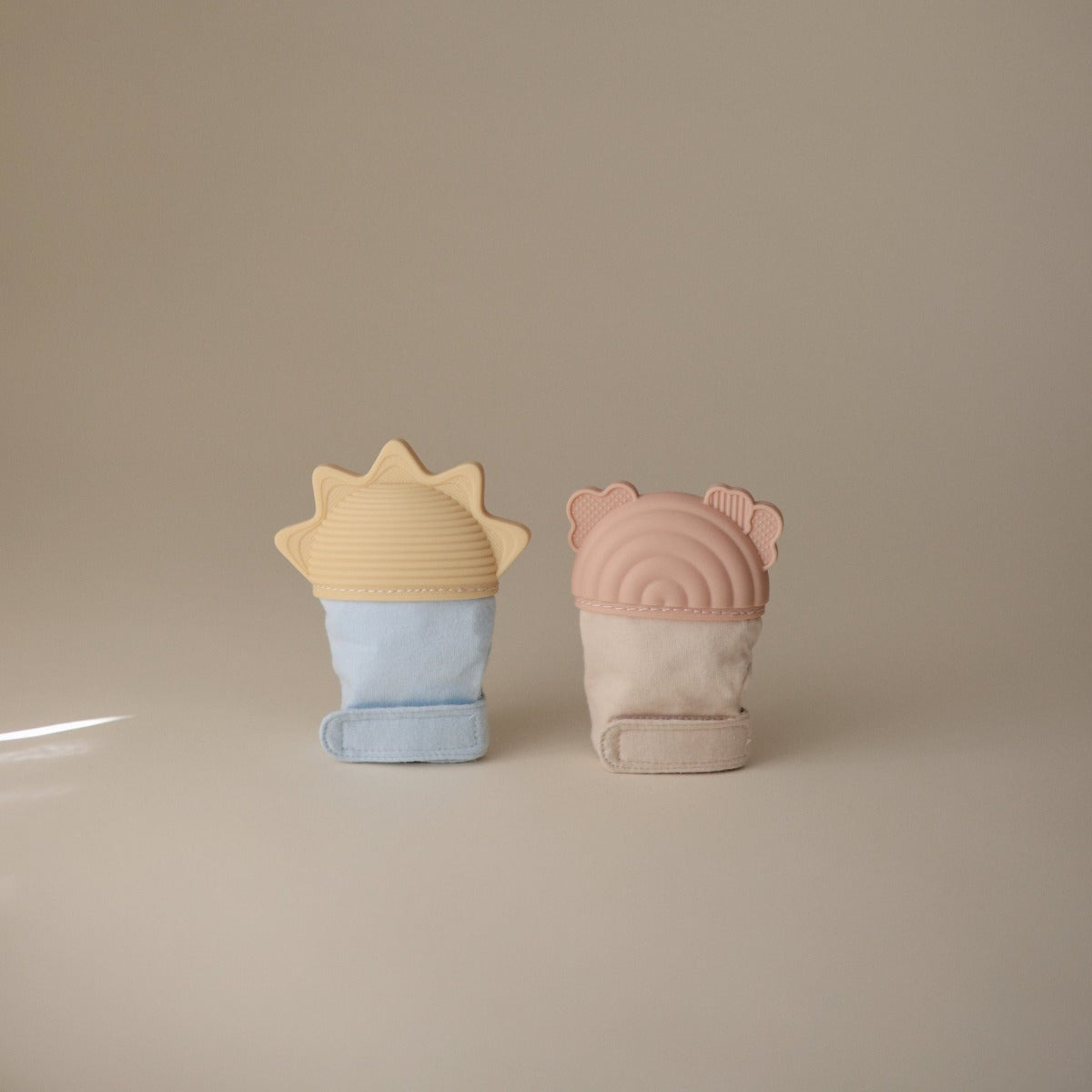 Mushie Teething Mitten (2 Designs)