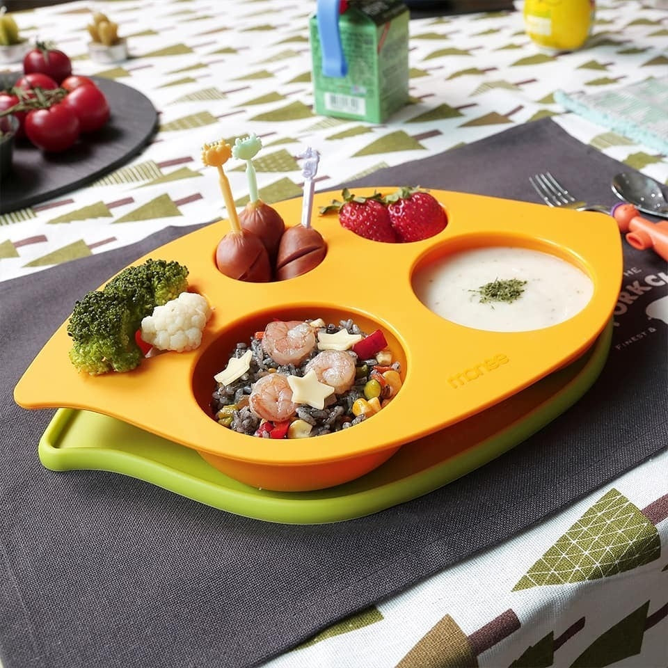 Monee Silicone Non-Slip Suction Food Plate