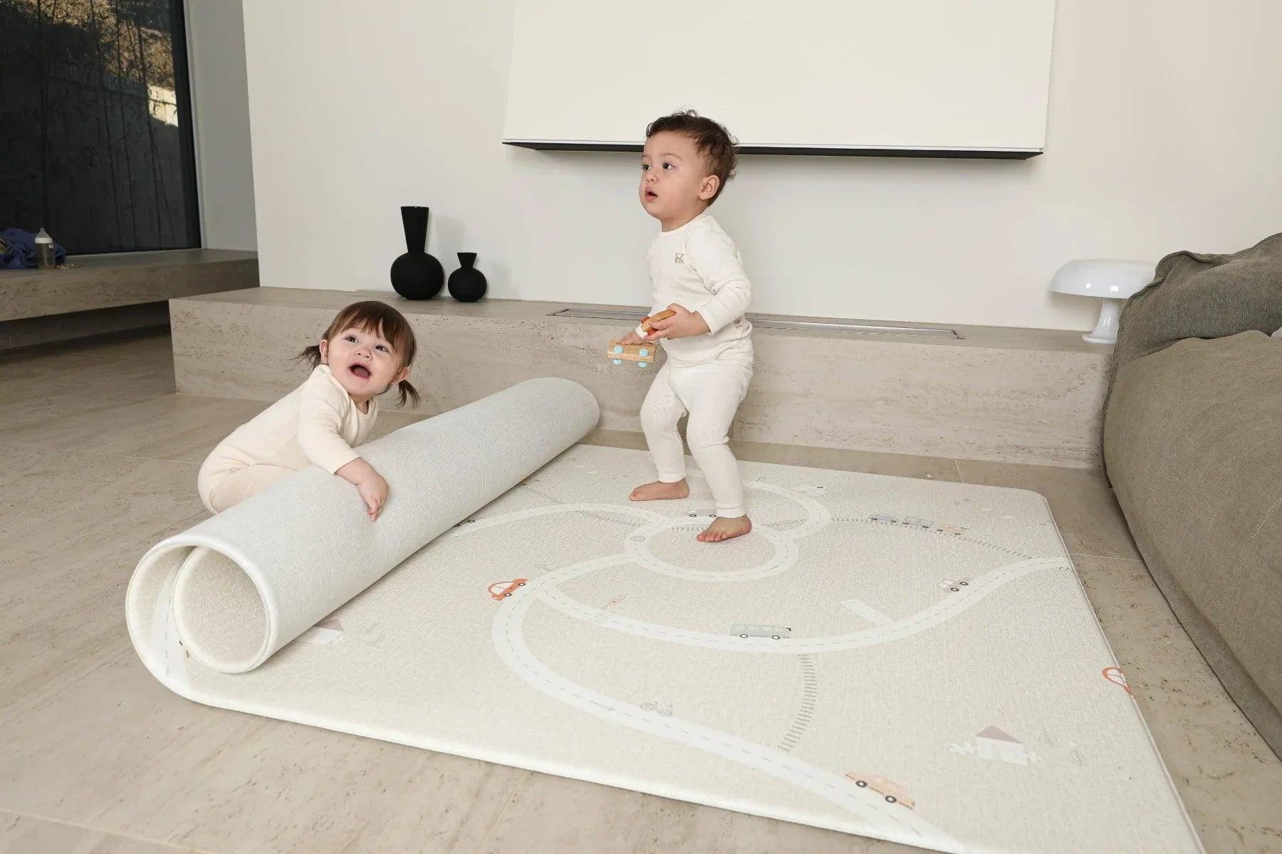 Dwinguler Pro Playmat - Play Road & Mono (L13) | Pupsik Singapore