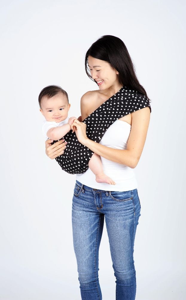 Pupsik Pouch Baby Sling - Queen of Hearts