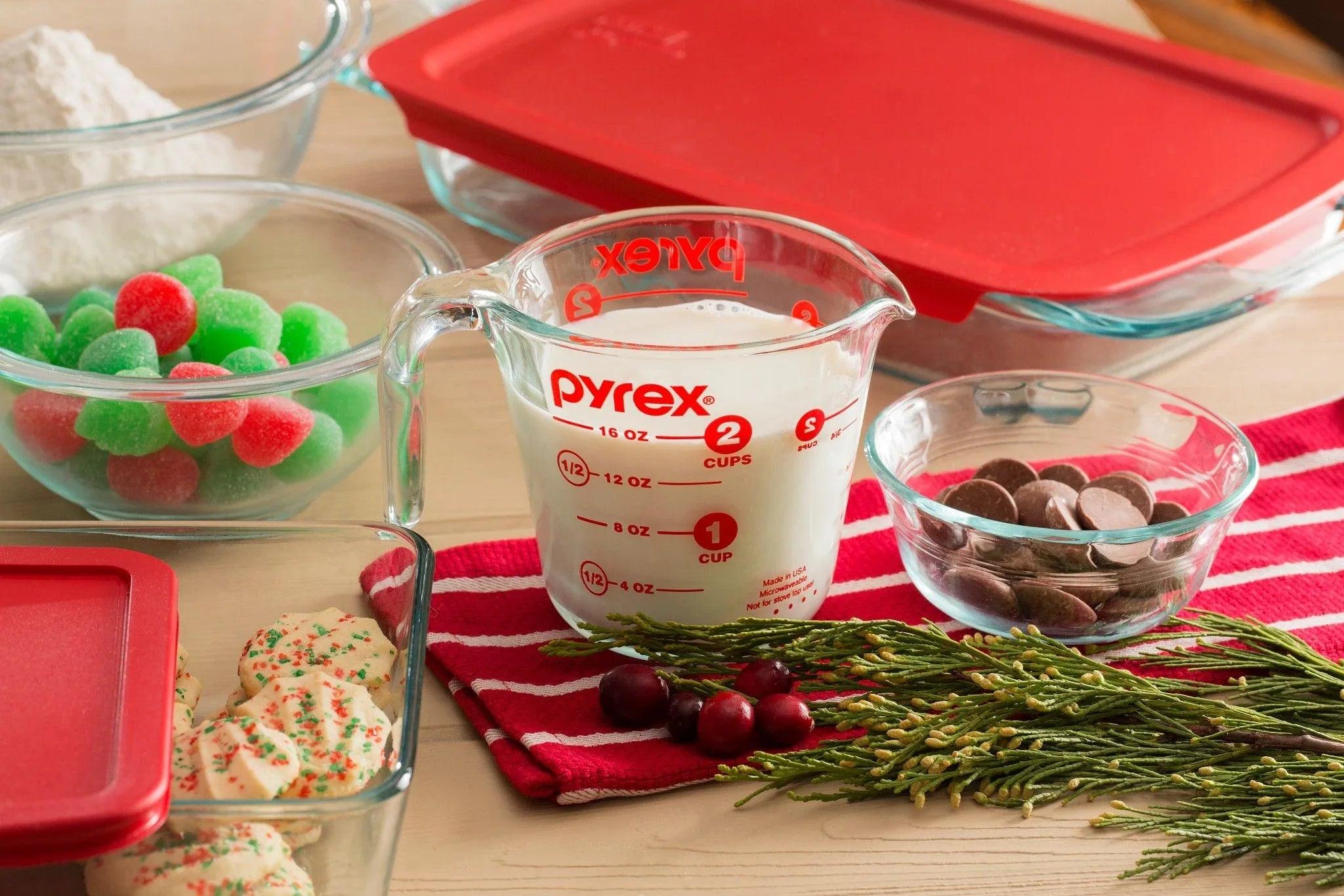 Pyrex 2-cup Measuring Cup with Lid (500ml) | Pupsik Singapore