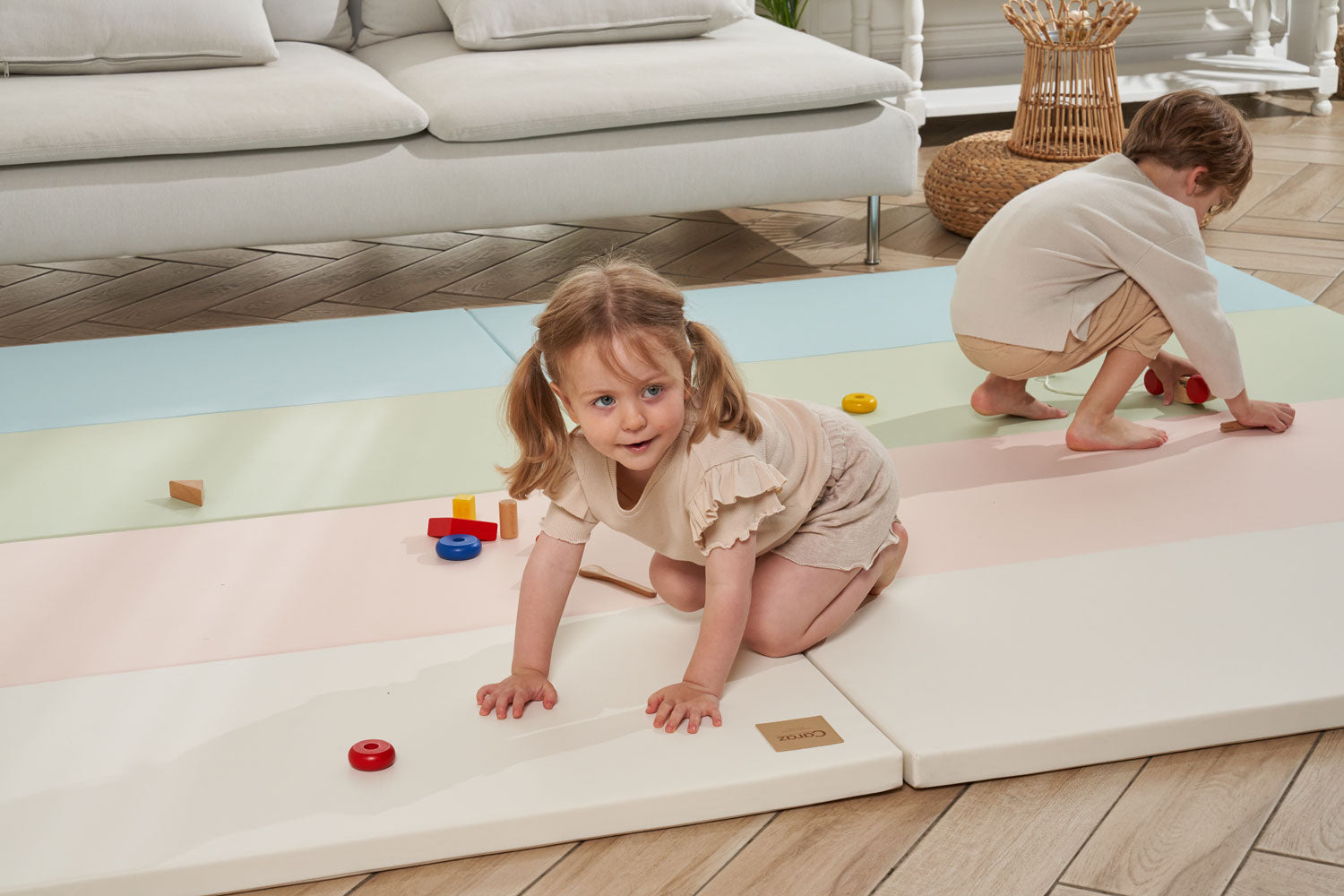 Caraz Secret Wide Folding Playmat, 140 x 200cm (7 Colors) - Pupsik Singapore