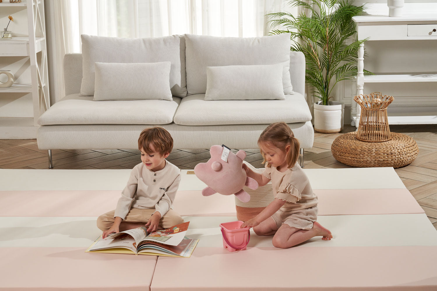 Caraz Secret Wide Folding Playmat, 140 x 200cm (7 Colors) - Pupsik Singapore