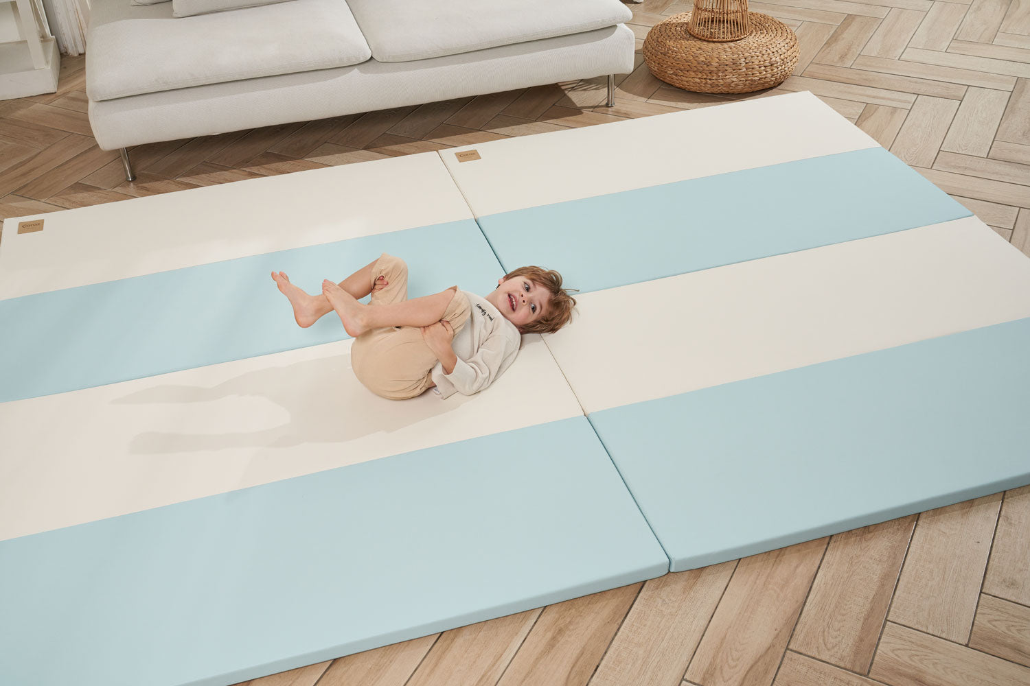 Caraz Secret Wide Folding Playmat, 140 x 200cm (7 Colors) - Pupsik Singapore