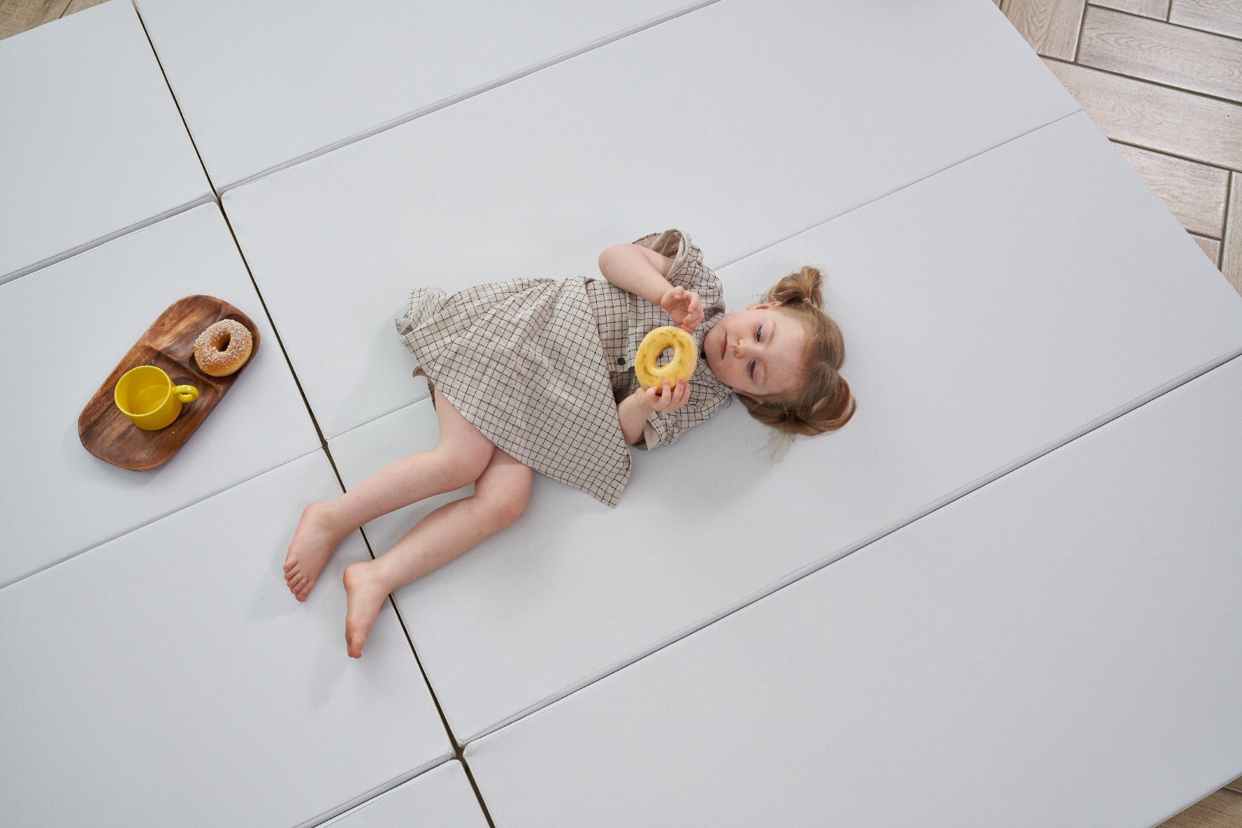 Caraz Secret Wide Folding Playmat, 140 x 200cm (7 Colors)