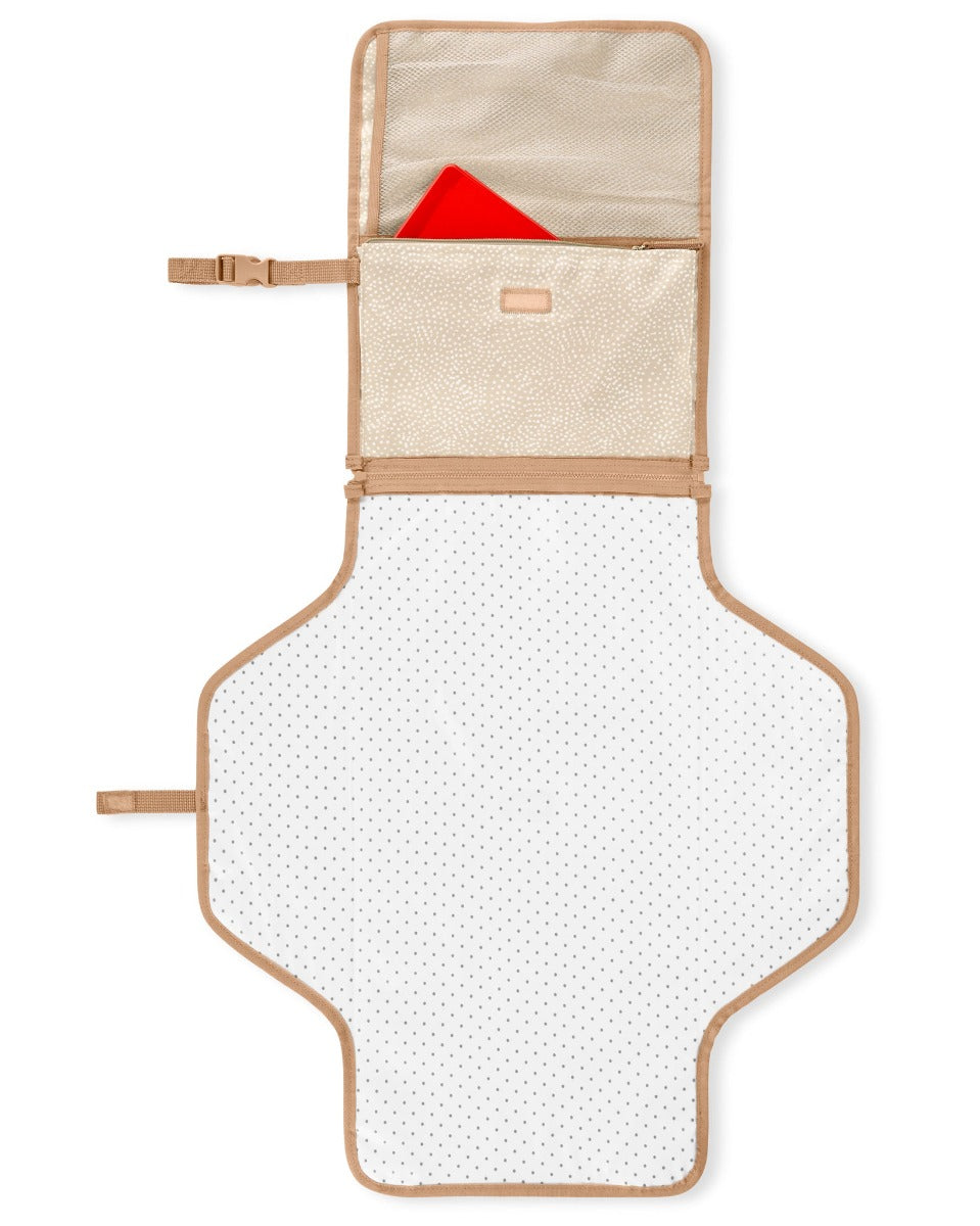 Skip Hop Pronto Signature Changing Station (2 Colors)
