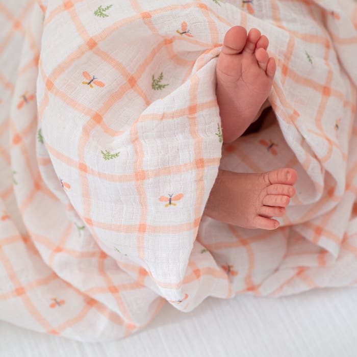 Aden Anais Essentials Muslin Cotton Swaddle (44 x 44 in), 4pk (31 Designs) - Pupsik Singapore