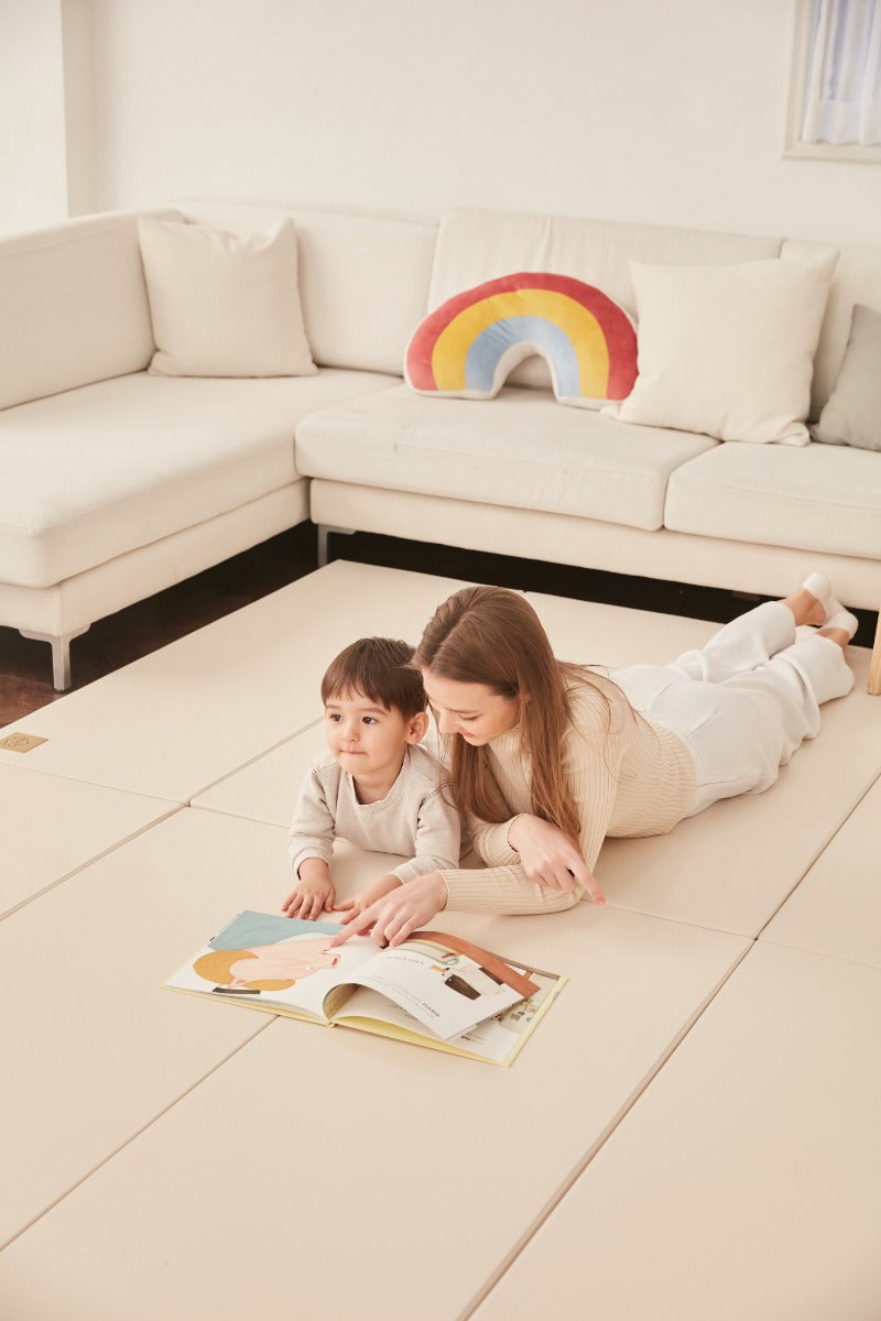 Caraz Signature Clean Folding Playmat, 140 x 200cm (4 Colors) - Pupsik Singapore
