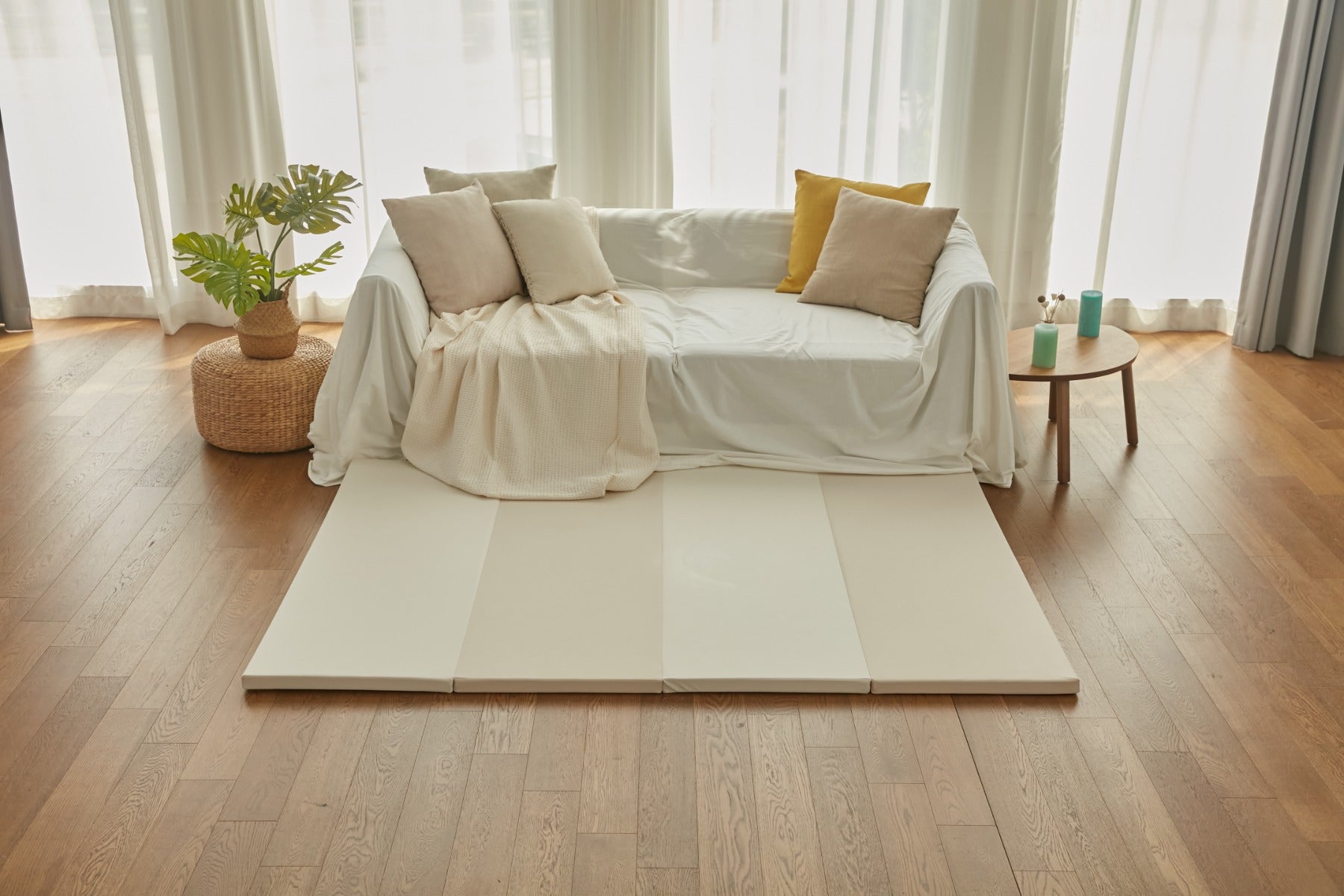 Caraz Signature Clean Folding Playmat, 140 x 200cm (4 Colors) - Pupsik Singapore