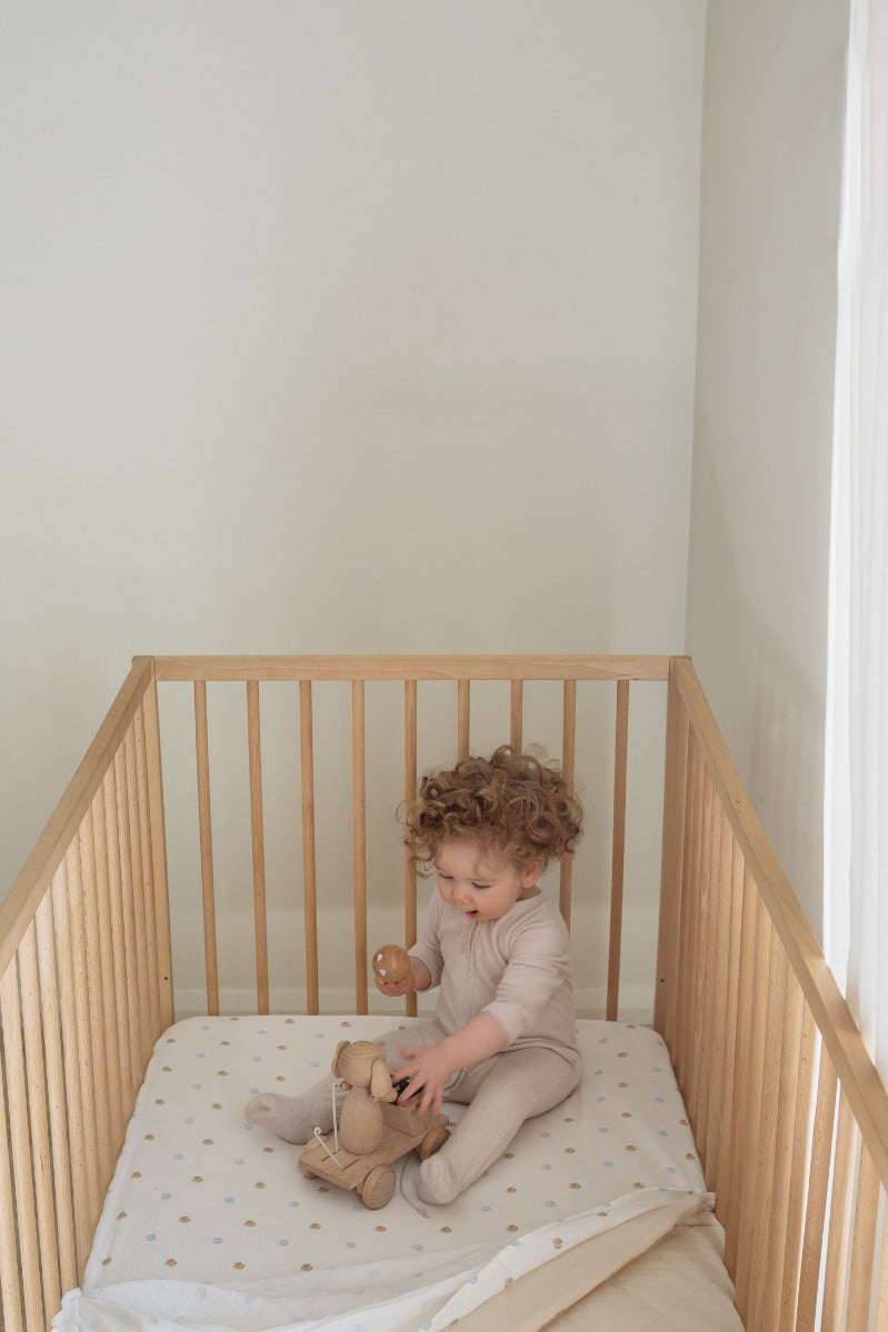 Soft Spot Fitted Sheets, Size M (10 Colours)