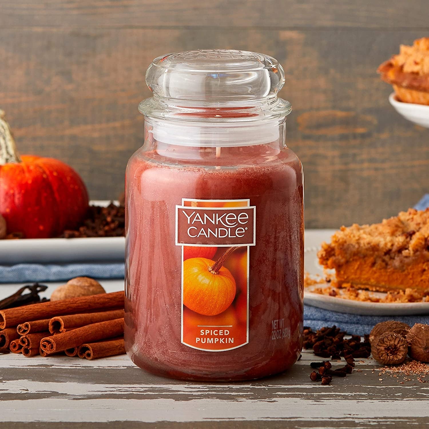 Yankee Candle Large Jar Candle (22oz) - Spiced Pumpkin