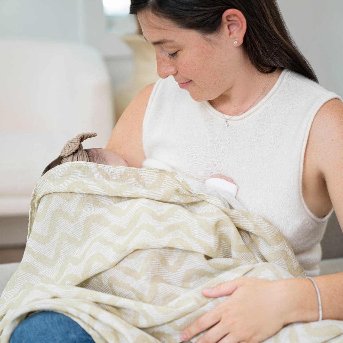Aden Anais Essentials Muslin Cotton Swaddle (44 x 44 in), 4pk (31 Designs) - Pupsik Singapore