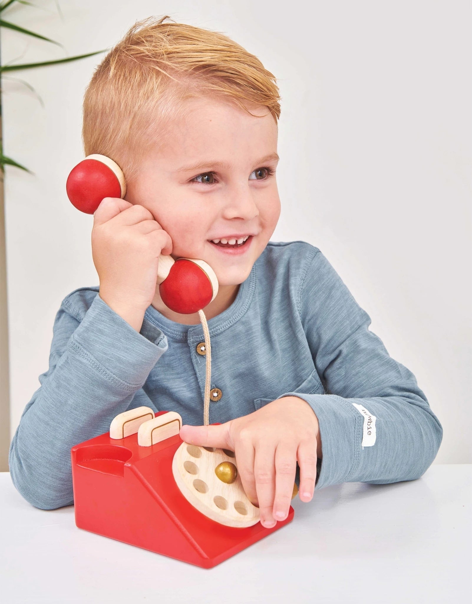 Le Toy Van Vintage Wooden Phone