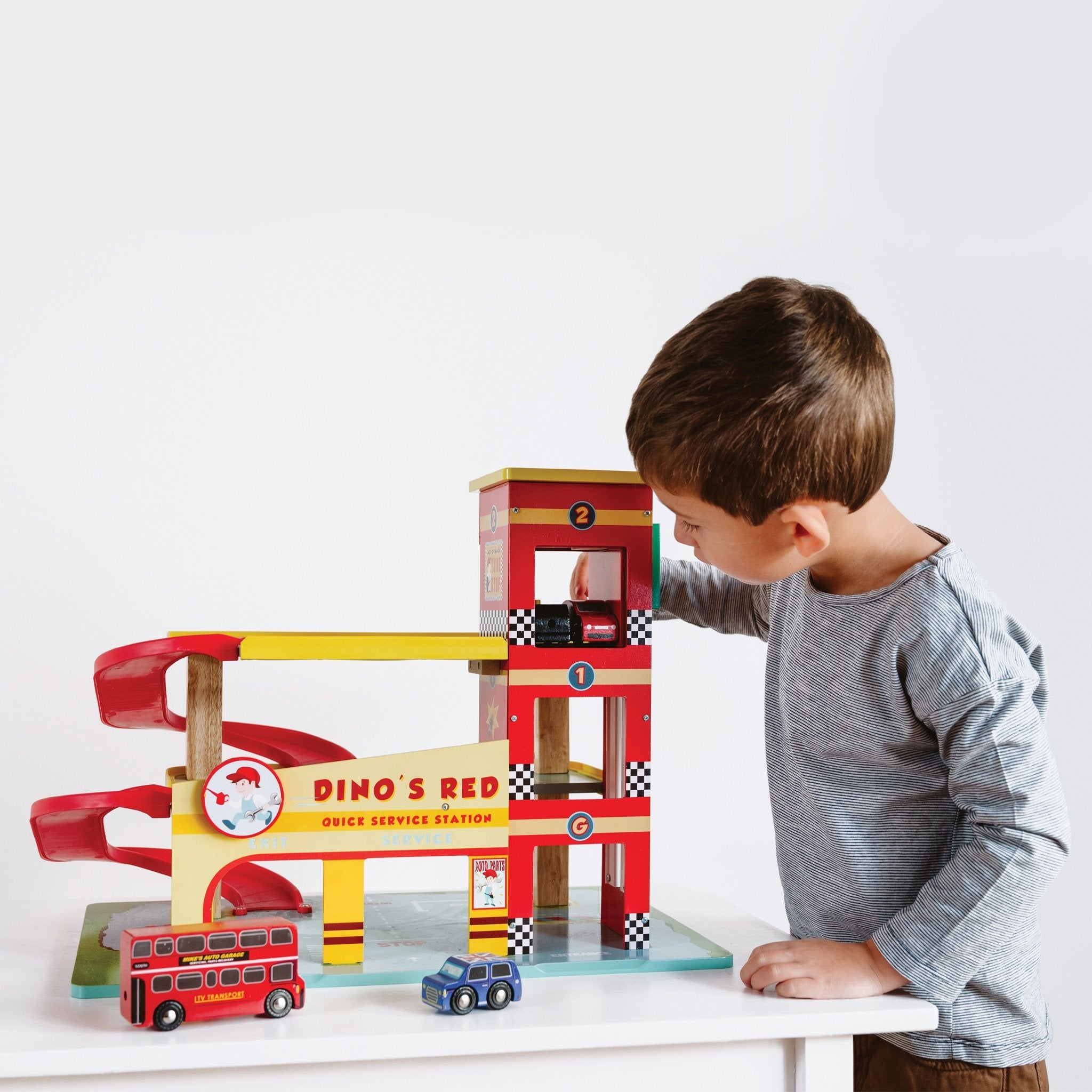 Le Toy Van Dino's Toy Garage