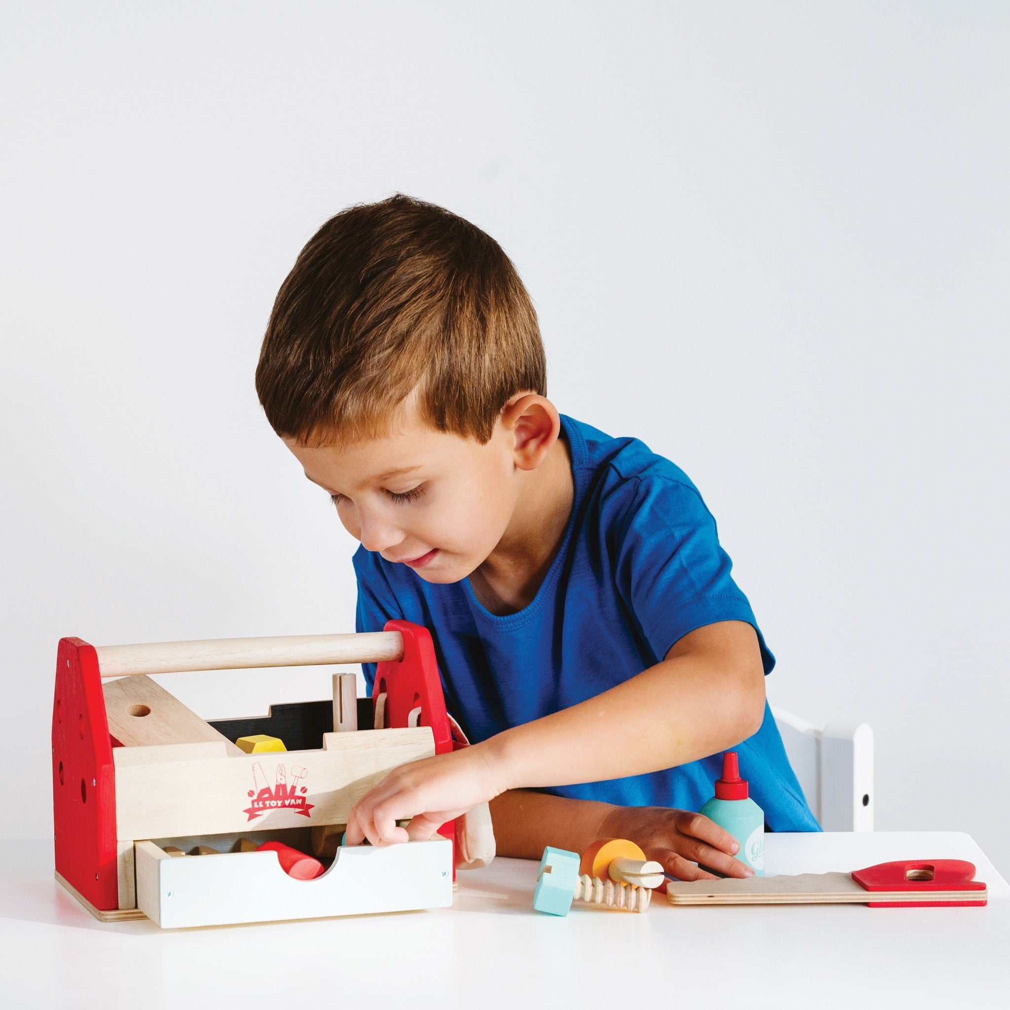 Le Toy Van Tool Box