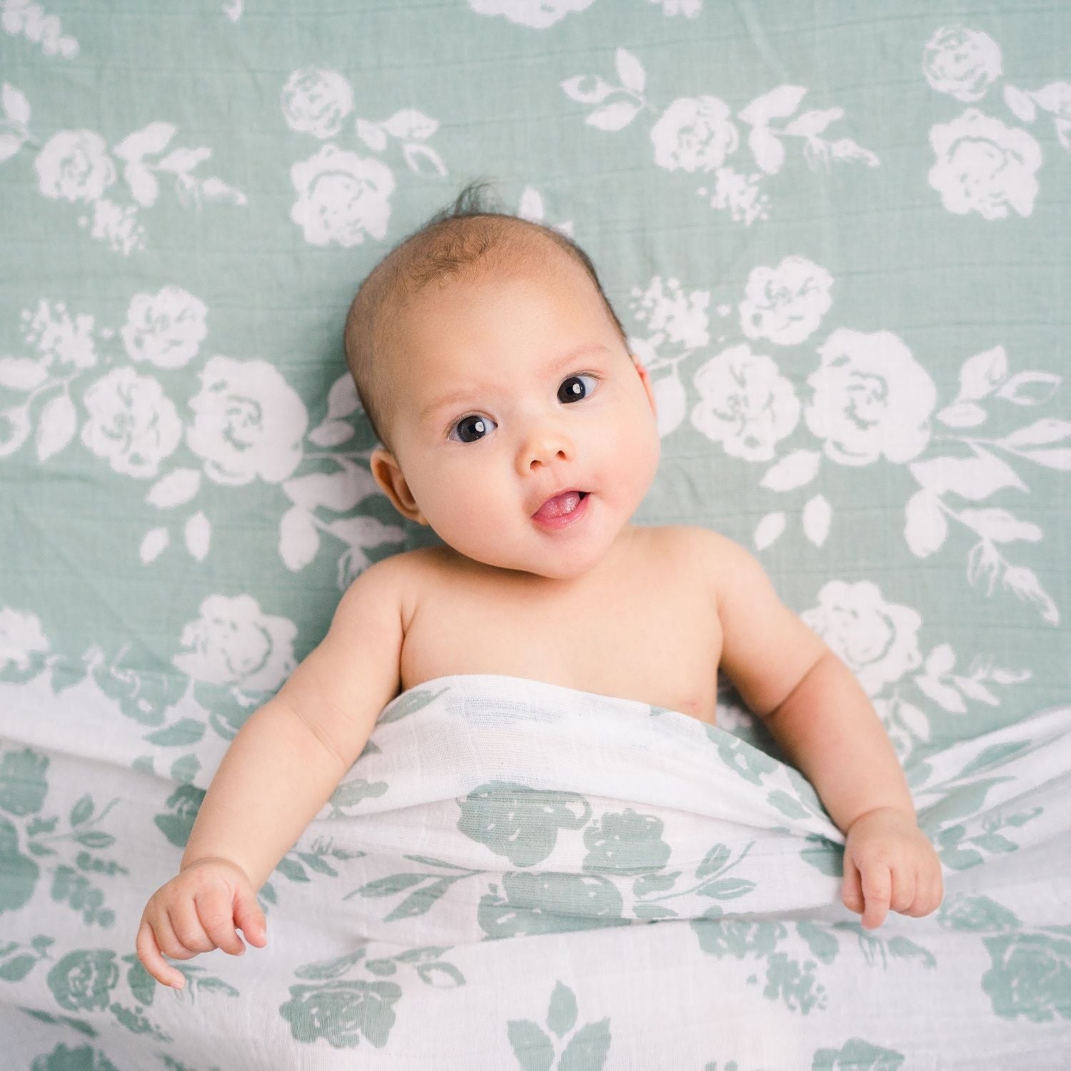 Bebe Au Lait Classic Muslin Fitted Crib Sheet (70x130cm) (18 Designs) - Pupsik Singapore