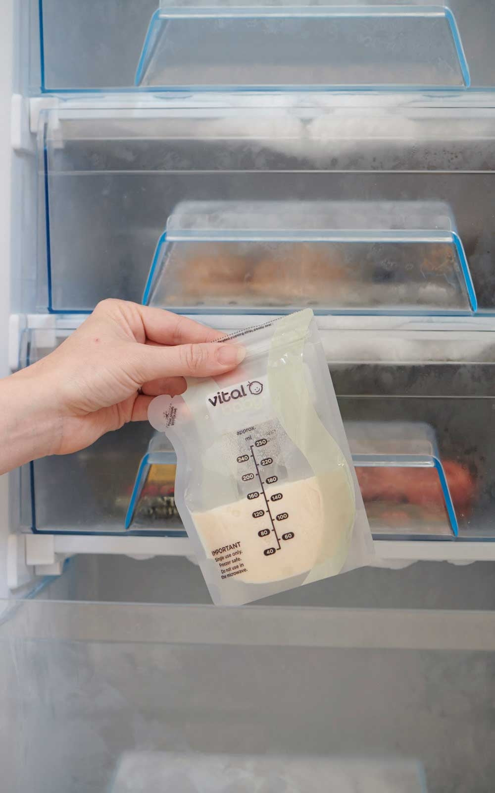 Vital Baby Nurture Easy Pour Breast Milk Storage Bags (250ml x 30 bags)