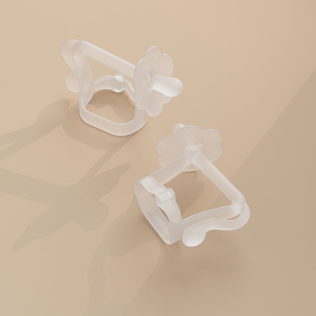Moyuum Lion Wrist Teether with Case (4 Colors) - Pupsik Singapore